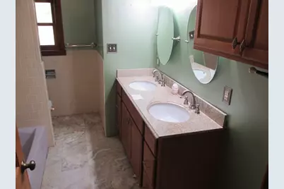 128 Adams Road, Grafton, MA 01536 - Photo 21