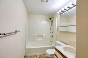 133 Franklin St, Stoneham, MA 02180 - Photo 17