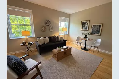 60 E Glen Rd #306, Brookline, MA 02445 - Photo 3