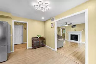 72 Paulson Dr, West Springfield, MA 01089 - Photo 11