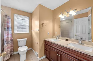 72 Paulson Dr, West Springfield, MA 01089 - Photo 25