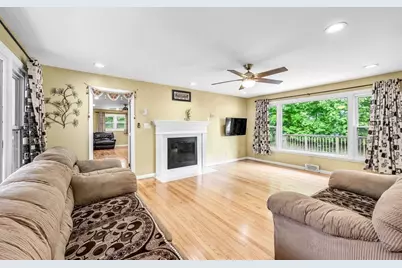 72 Paulson Dr, West Springfield, MA 01089 - Photo 3