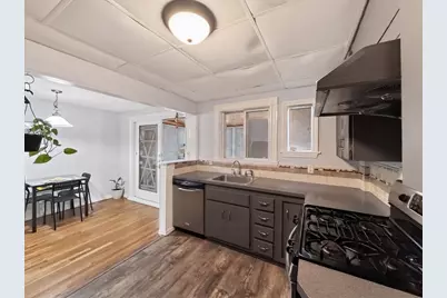 228-B Quincy Shore Dr, Quincy, MA 02171 - Photo 3