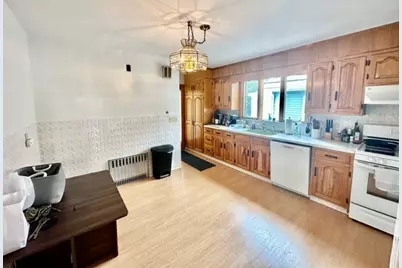 30 Sterling #2, Somerville, MA 02144 - Photo 3