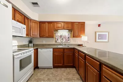 24 Greenleaves Road #413, Amherst, MA 01002 - Photo 3