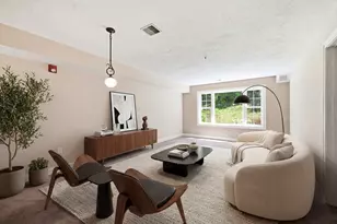24 Greenleaves Dr, Amherst, MA 01002 - Photo 3