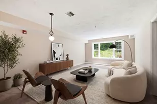 24 Greenleaves Dr, Amherst, MA 01002 - Photo 3