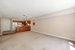 24 Greenleaves Dr, Amherst, MA 01002 - Photo 5