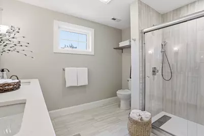 242 Pleasant St, Melrose, MA 02176 - Photo 19