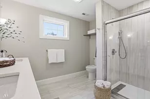 242 Pleasant St, Melrose, MA 02176 - Photo 19