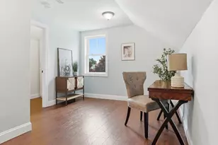 242 Pleasant St, Melrose, MA 02176 - Photo 29