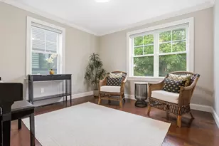 242 Pleasant St, Melrose, MA 02176 - Photo 13