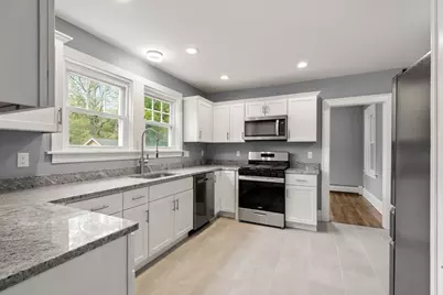 118 County Rd, Freetown, MA 02717 - Photo 13