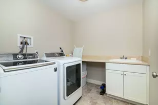 51 Tamarack Rd, Dracut, MA 01826 - Photo 15