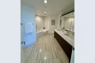 100 Lovejoy Wharf #10-E, Boston, MA 02114 - Photo 11