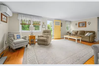 24 Acorn Dr, Barnstable, MA 02668 - Photo 9