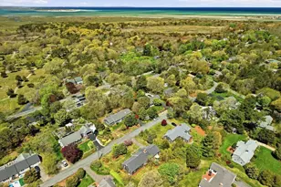 26 Camelot Rd, Yarmouth, MA 02675 - Photo 37