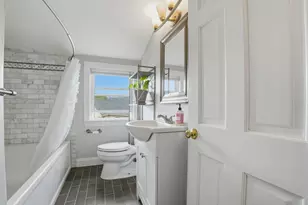10 Newton St, Hull, MA 02045 - Photo 25