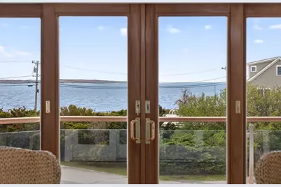 19 Bywater Ct, Falmouth, MA 02540 - Photo 3
