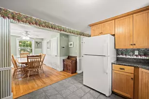 19 Wilbur St, Easton, MA 02356 - Photo 11