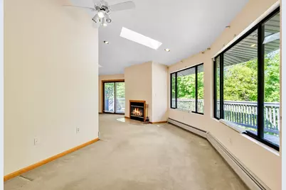 150 Hampton St, Auburn, MA 01501 - Photo 11