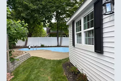 2 Mechanic St, Merrimac, MA 01860 - Photo 27