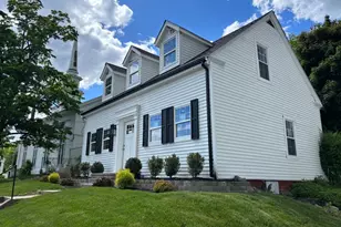 2 Mechanic St, Merrimac, MA 01860 - Photo 1
