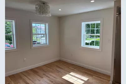 2 Mechanic St, Merrimac, MA 01860 - Photo 7