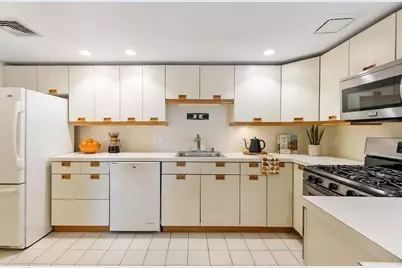 321 Place Ln #321, Woburn, MA 01801 - Photo 3