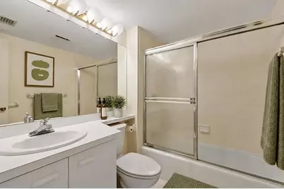 321 Place Ln #321, Woburn, MA 01801 - Photo 5