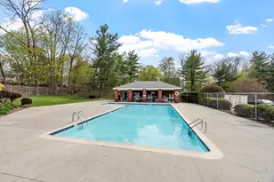 321 Place Ln, Woburn, MA 01801 - Photo 9
