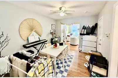 14 Cleveland Pl #3, Boston, MA 02113 - Photo 13