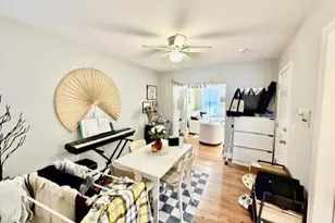 14 Cleveland Pl, Boston, MA 02113 - Photo 13