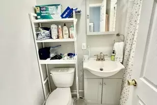 14 Cleveland Pl, Boston, MA 02113 - Photo 11