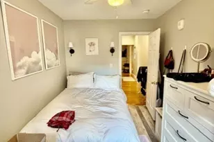 14 Cleveland Pl, Boston, MA 02113 - Photo 9