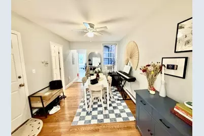 14 Cleveland Pl #3, Boston, MA 02113 - Photo 15