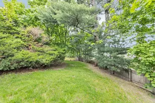 196 Durnell Ave, Boston, MA 02131 - Photo 41