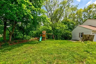 48 Westview Rd, Worcester, MA 01602 - Photo 33