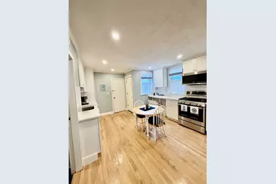 176 M #1, Boston, MA 02127 - Photo 3
