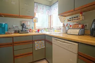 92 Walter St, Chicopee, MA 01013 - Photo 19