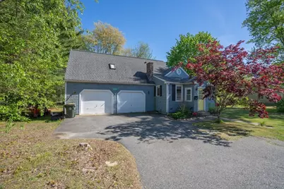 61 Pine Grove Avenue, Bellingham, MA 02019 - Photo 3
