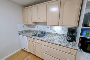 89 Pleasant St, Medfield, MA 02052 - Photo 3