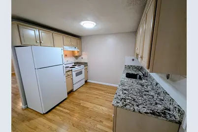 89 Pleasant St #C1, Medfield, MA 02052 - Photo 3