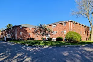 89 Pleasant St, Medfield, MA 02052 - Photo 1