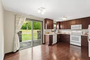 24 Granby Heights, Granby, MA 01033 - Photo 7