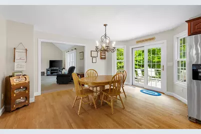 53 Arnold Way, Uxbridge, MA 01569 - Photo 5