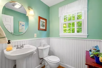 53 Arnold Way, Uxbridge, MA 01569 - Photo 11