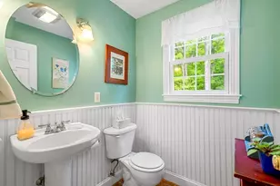 53 Arnold Way, Uxbridge, MA 01569 - Photo 11