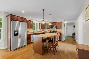 53 Arnold Way, Uxbridge, MA 01569 - Photo 9
