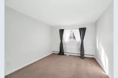 351 Pawtucket Blvd #3, Lowell, MA 01854 - Photo 9